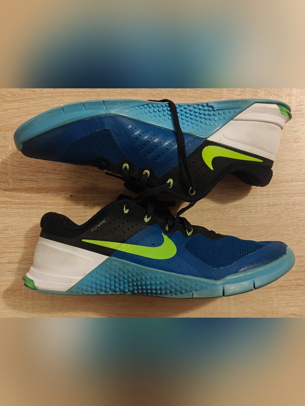 NIKE METCON 2  -  FLYWIRE RUNNING GYM SPORTS CASUAL TRAINERS, SIZE 10